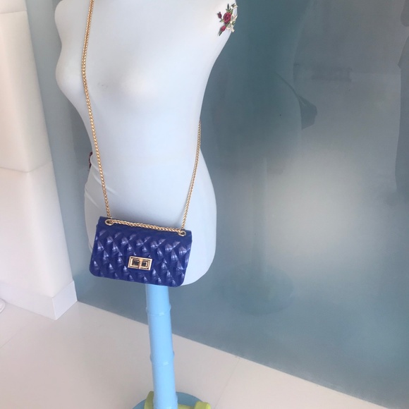 Small " shoulder/crossbody bag- - Picture 2 of 10